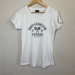The Broadmoor Tennis Club Crewneck Fitted Short Sleeve T Shirt White Size Small